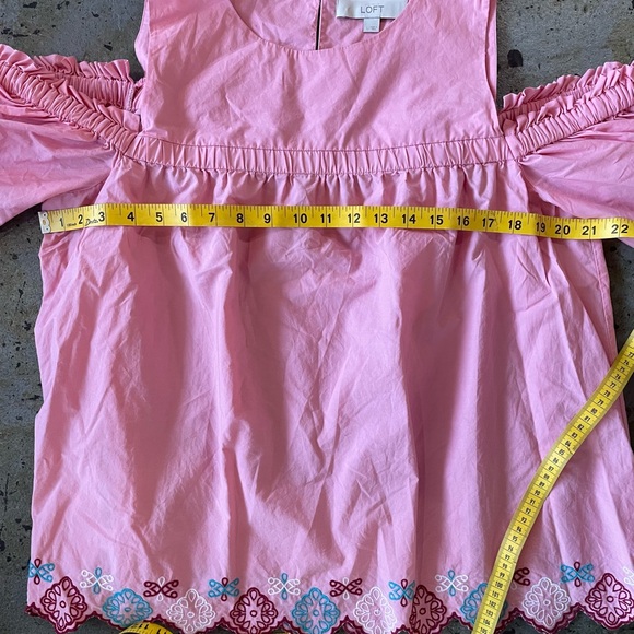 LOFT Pink Cold-Shoulder Embroidered Blouse with Tie Detail Size Large - Picture 7 of 8